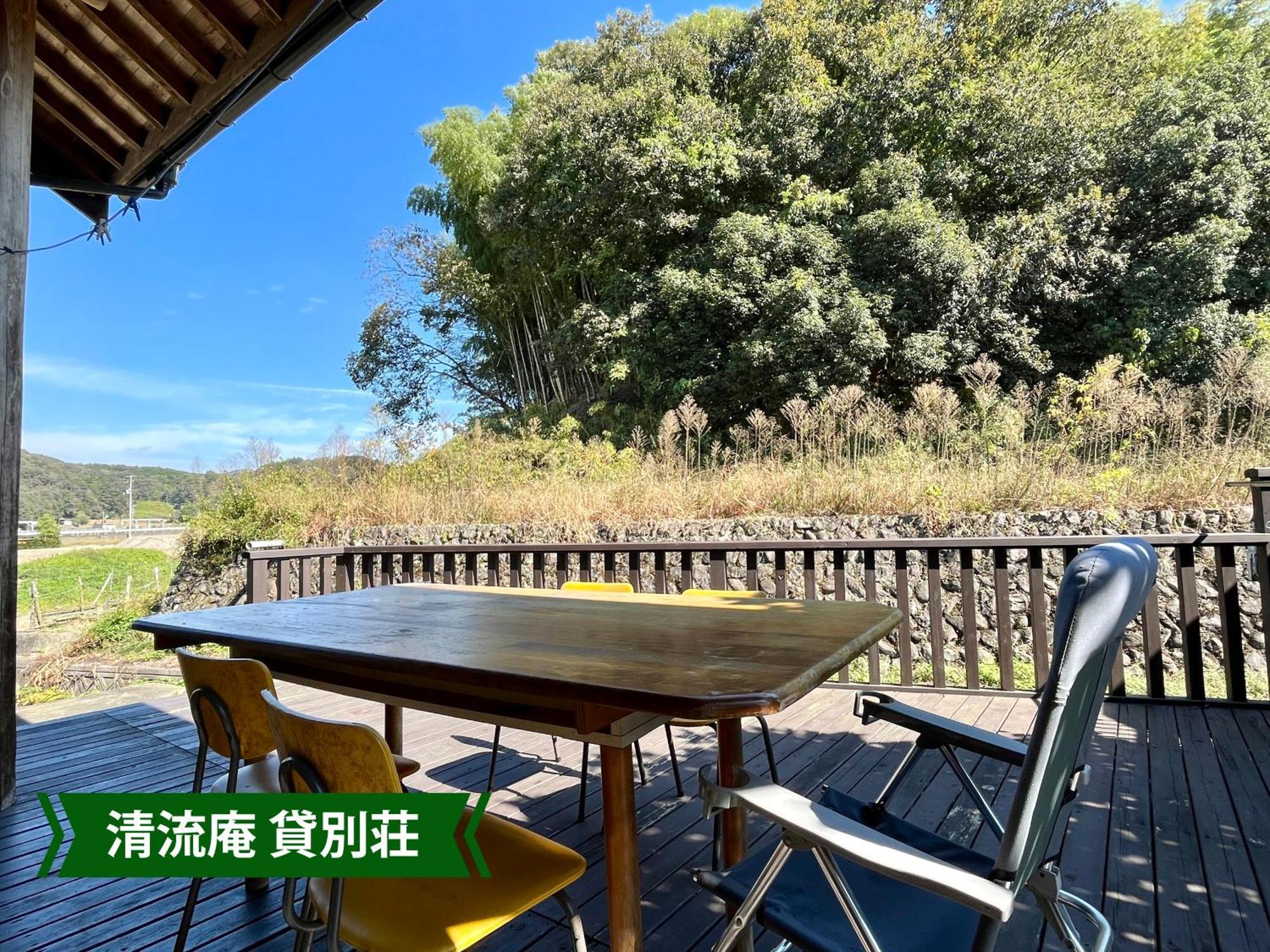 まんのう清流庵 Hotel Manno Екстериор снимка